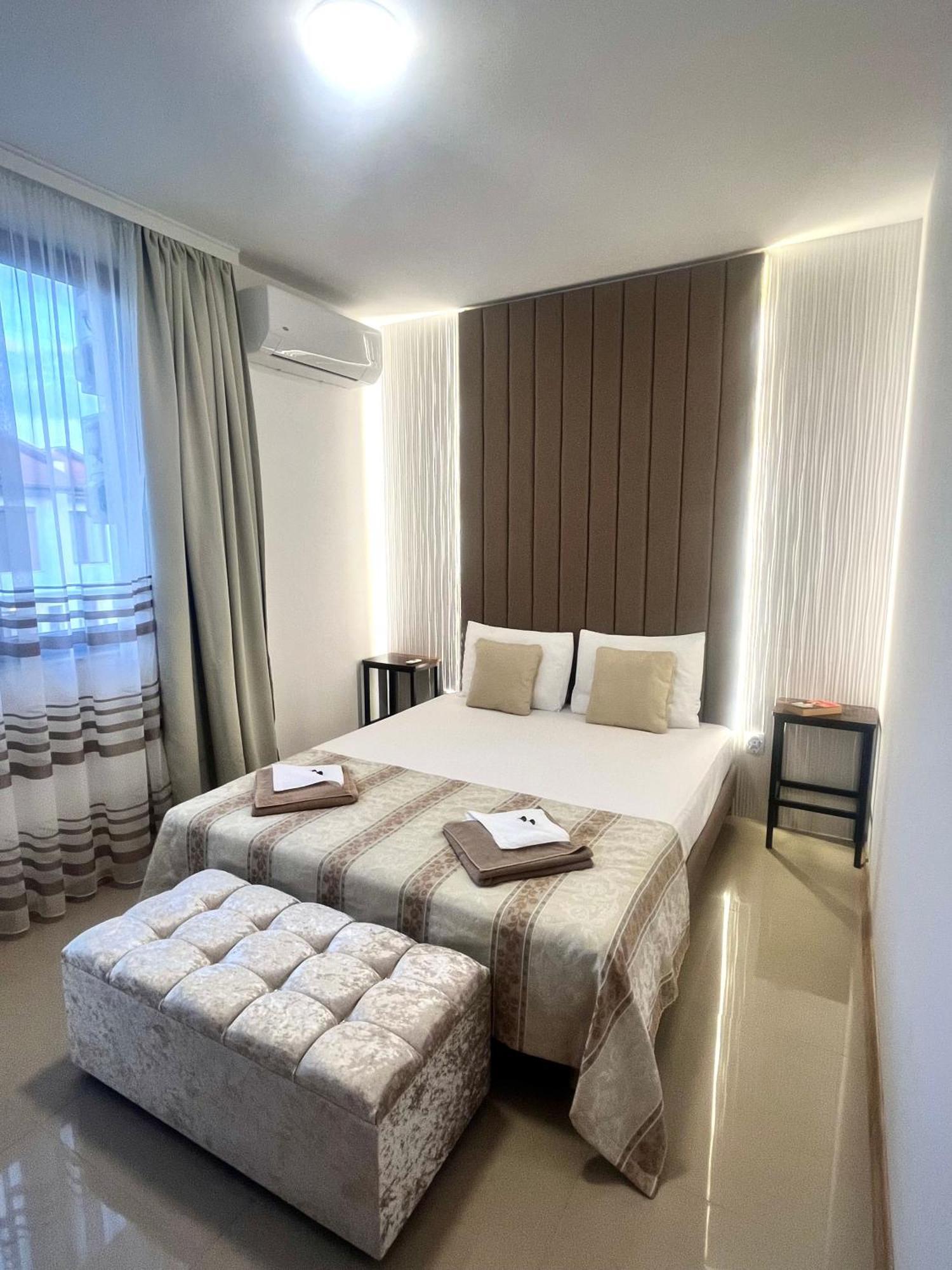 Luxury Lighthouse Golf Villa Balchik Exterior foto